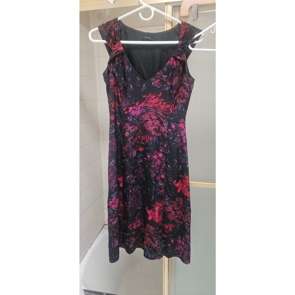 Gorgeous small tahari 2 dress midi black  sweetheart floral burgundy red purple